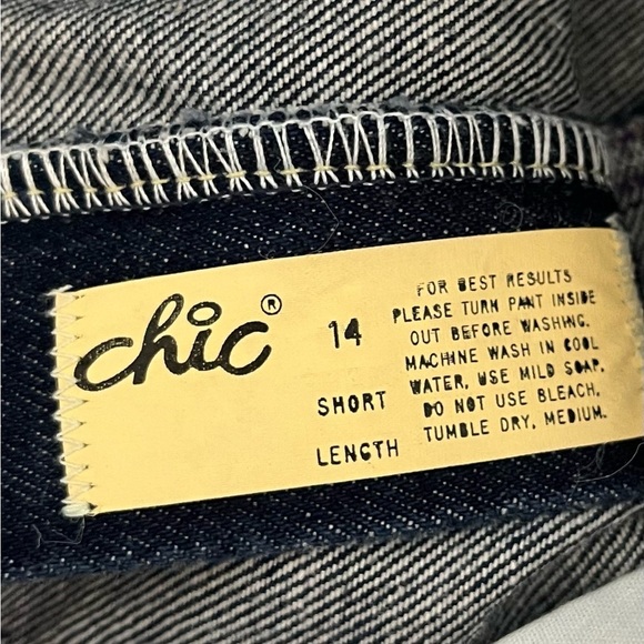 Womens Vintage CHIC Dark Blue High Rise Mom Denim Jeans Sz 14 - Picture 3 of 9